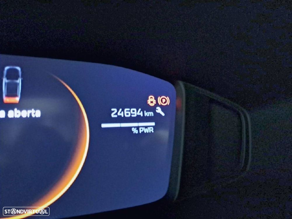 Peugeot 2008 1.2 Hybrid Allure e-DCS6 - 13