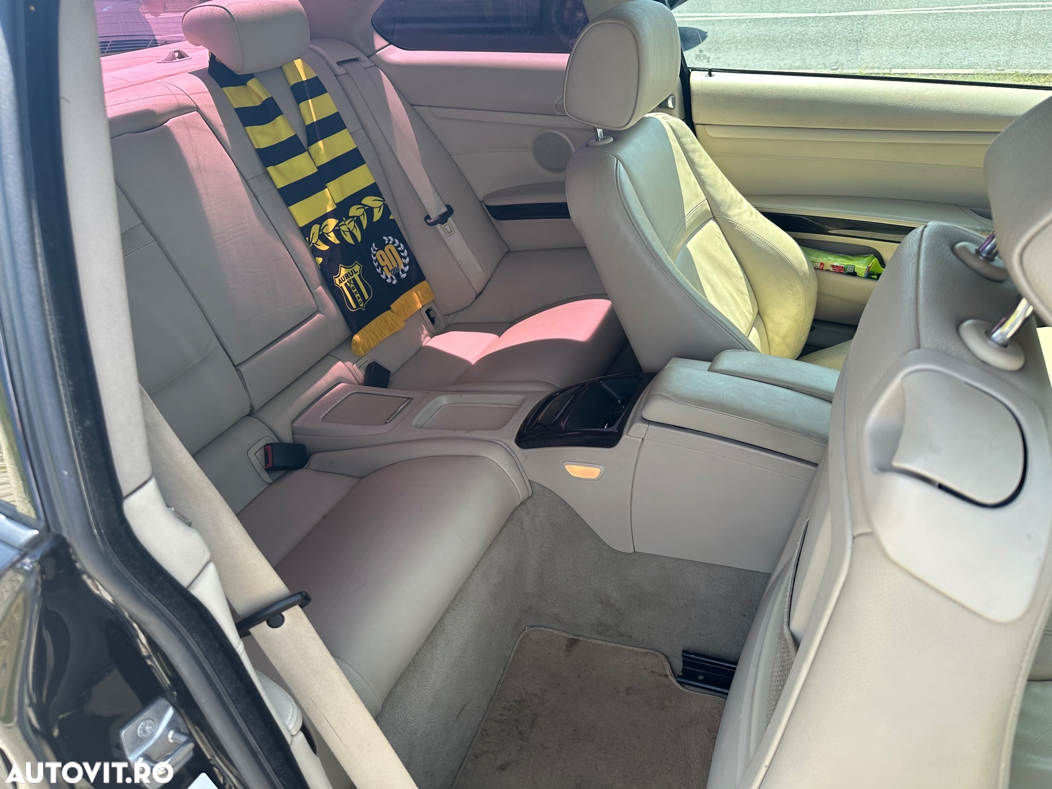 BMW Seria 3 - 12