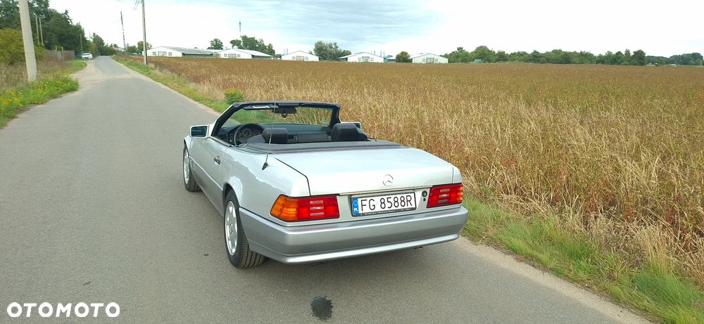 Mercedes-Benz SL - 33
