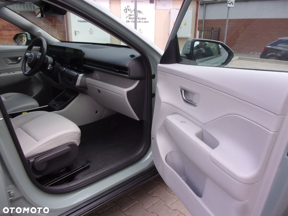 Hyundai Kona - 25