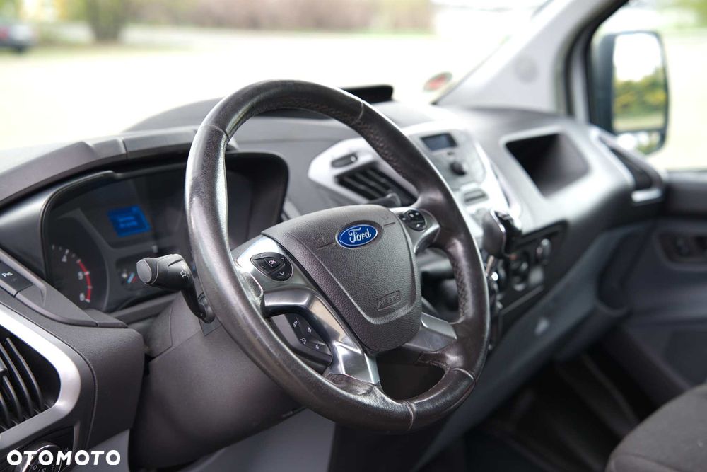Ford Transit Custom L2H2 - 19