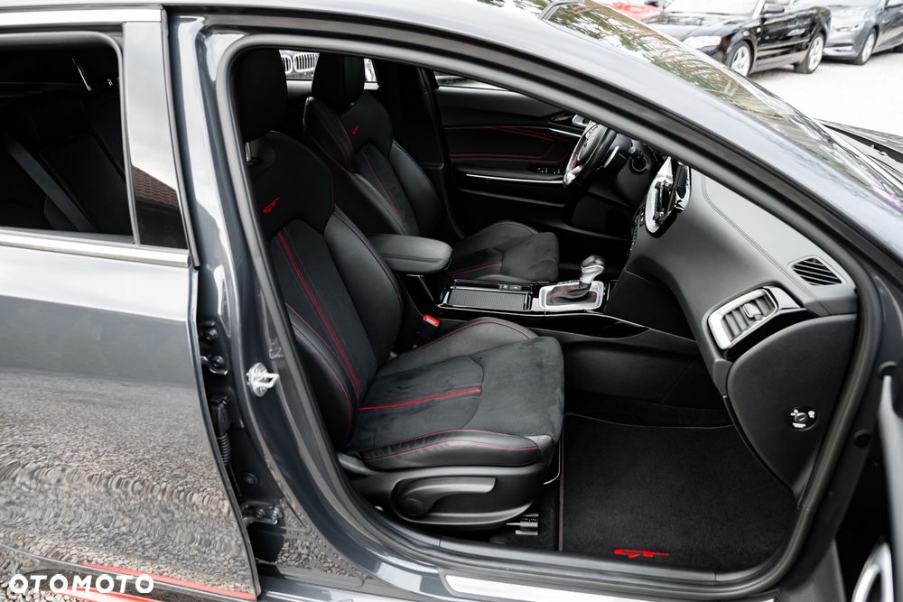 Kia ProCeed 1.6 T-GDI DCT7 OPF GT - 26