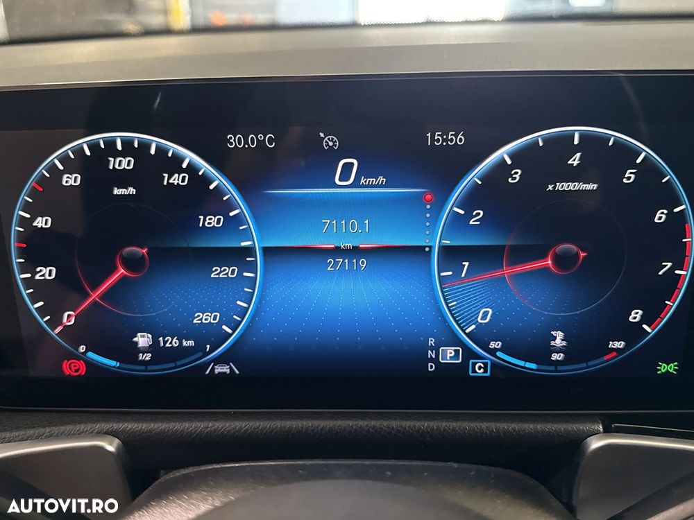 Mercedes-Benz GLB 200 4MATIC Aut. - 11