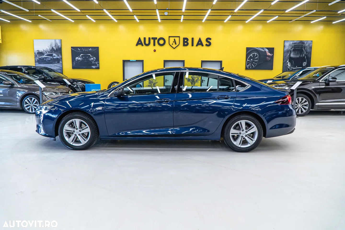 Opel Insignia Grand Sport 2.0 Start/Stop Aut. Elegance - 17