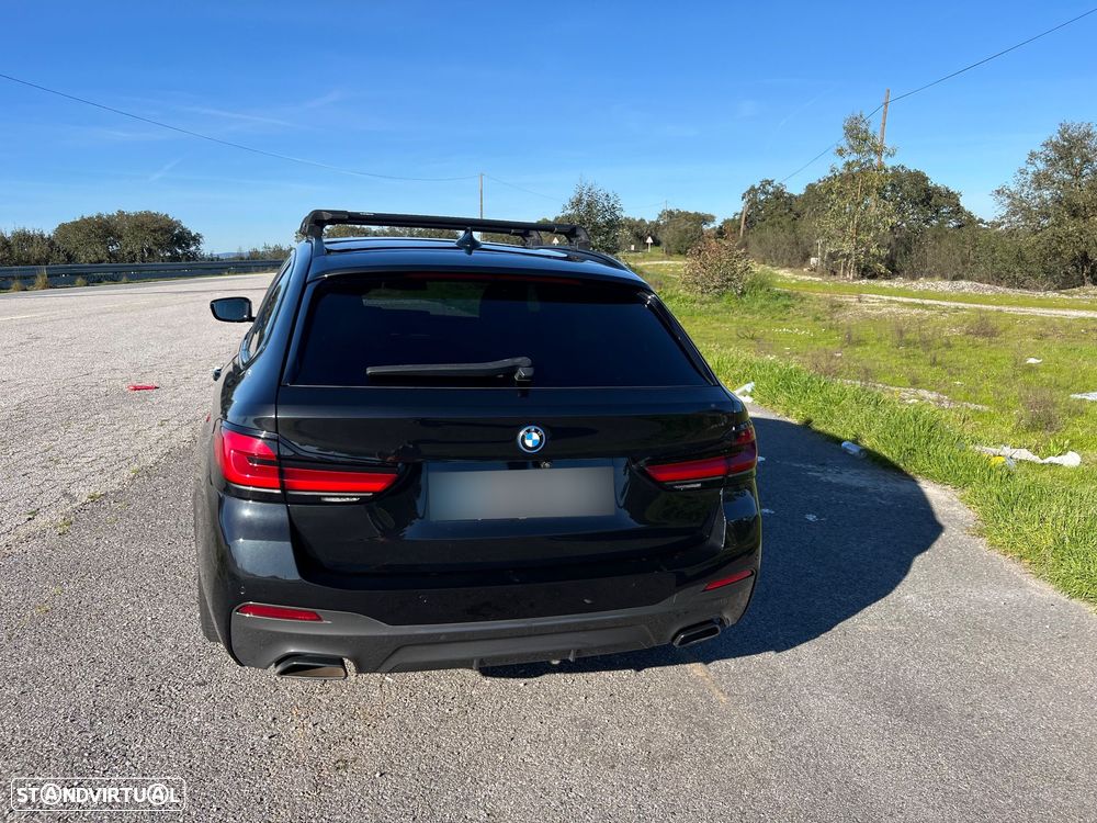 BMW 530 e Pack Desportivo M - 8