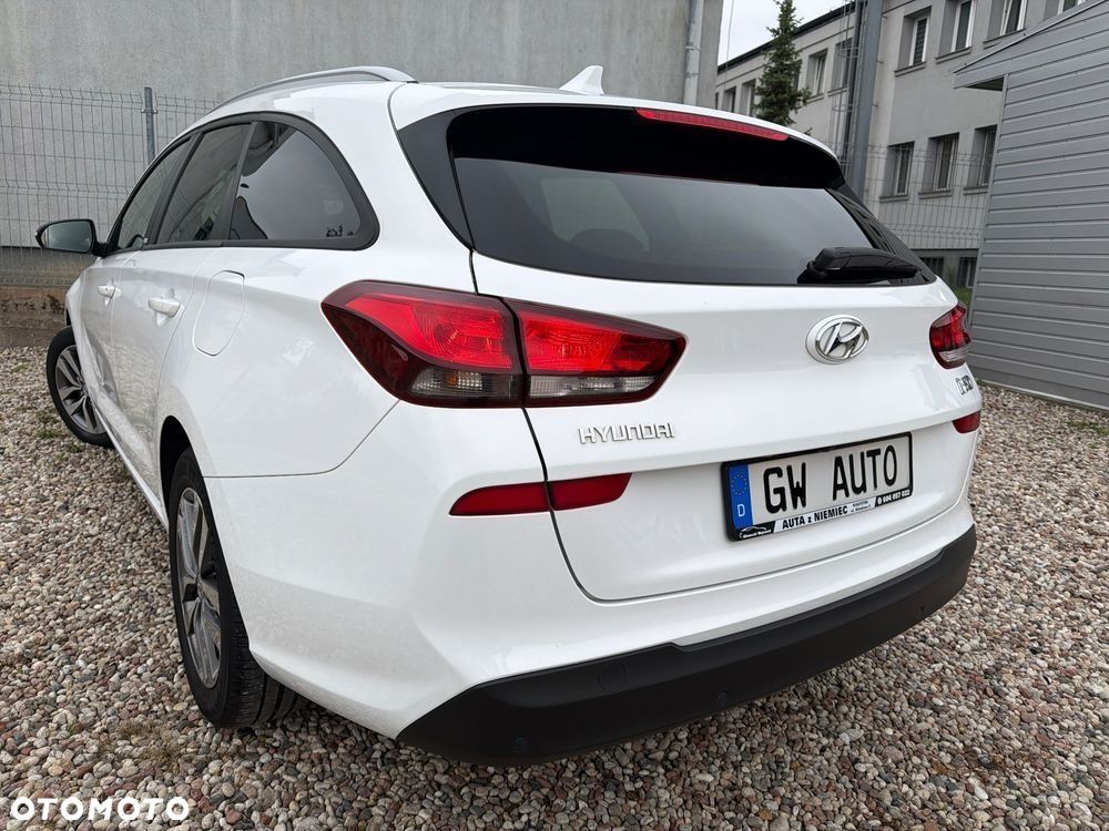Hyundai i30 1.6 CRDI DCT EDITION 30 - 12