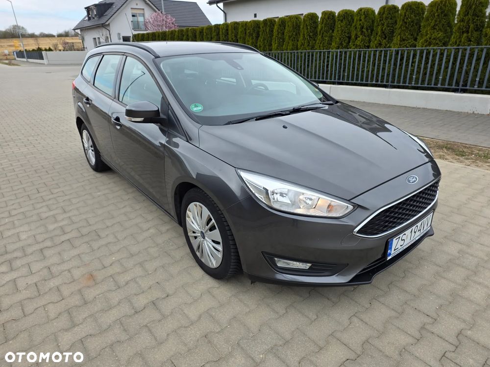 Ford Focus 1.0 EcoBoost Start-Stopp-System COOL&CONNECT - 2