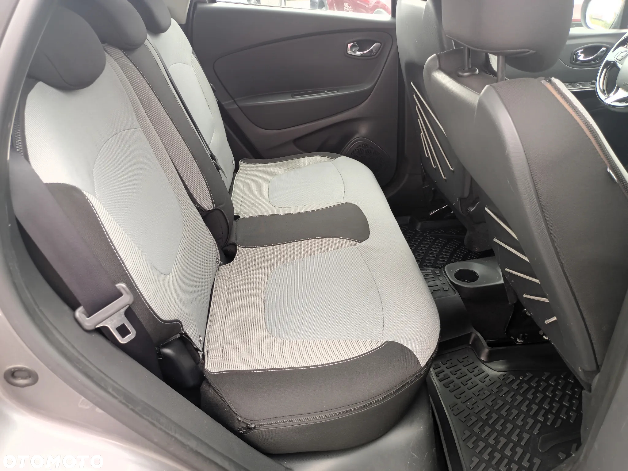 Renault Captur ENERGY TCe 90 Start&Stop Luxe - 19
