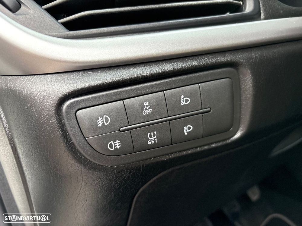 Fiat Tipo 1.3 M-Jet Lounge Tech J17 - 10