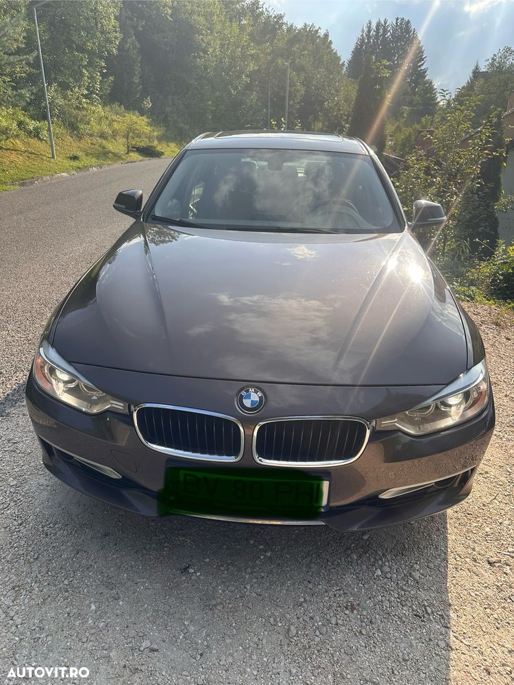 BMW Seria 3 328i Touring Aut. - 10