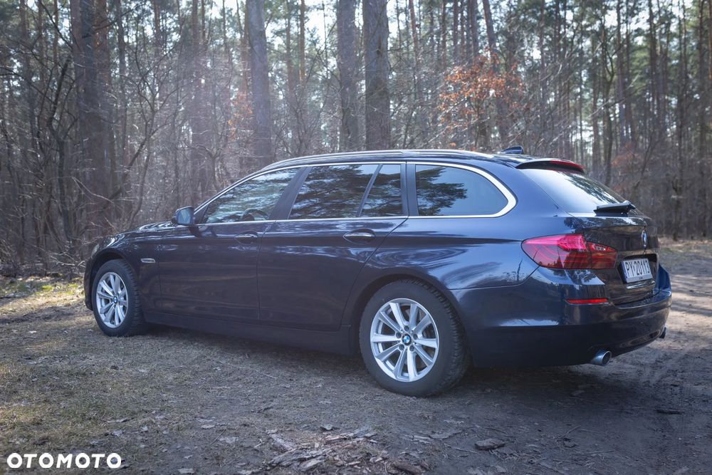 BMW Seria 5 535d xDrive - 7