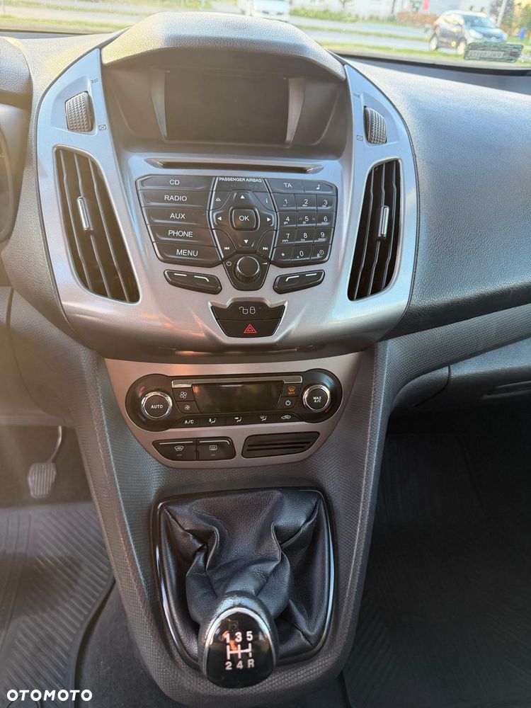 Ford Transit Connect - 10
