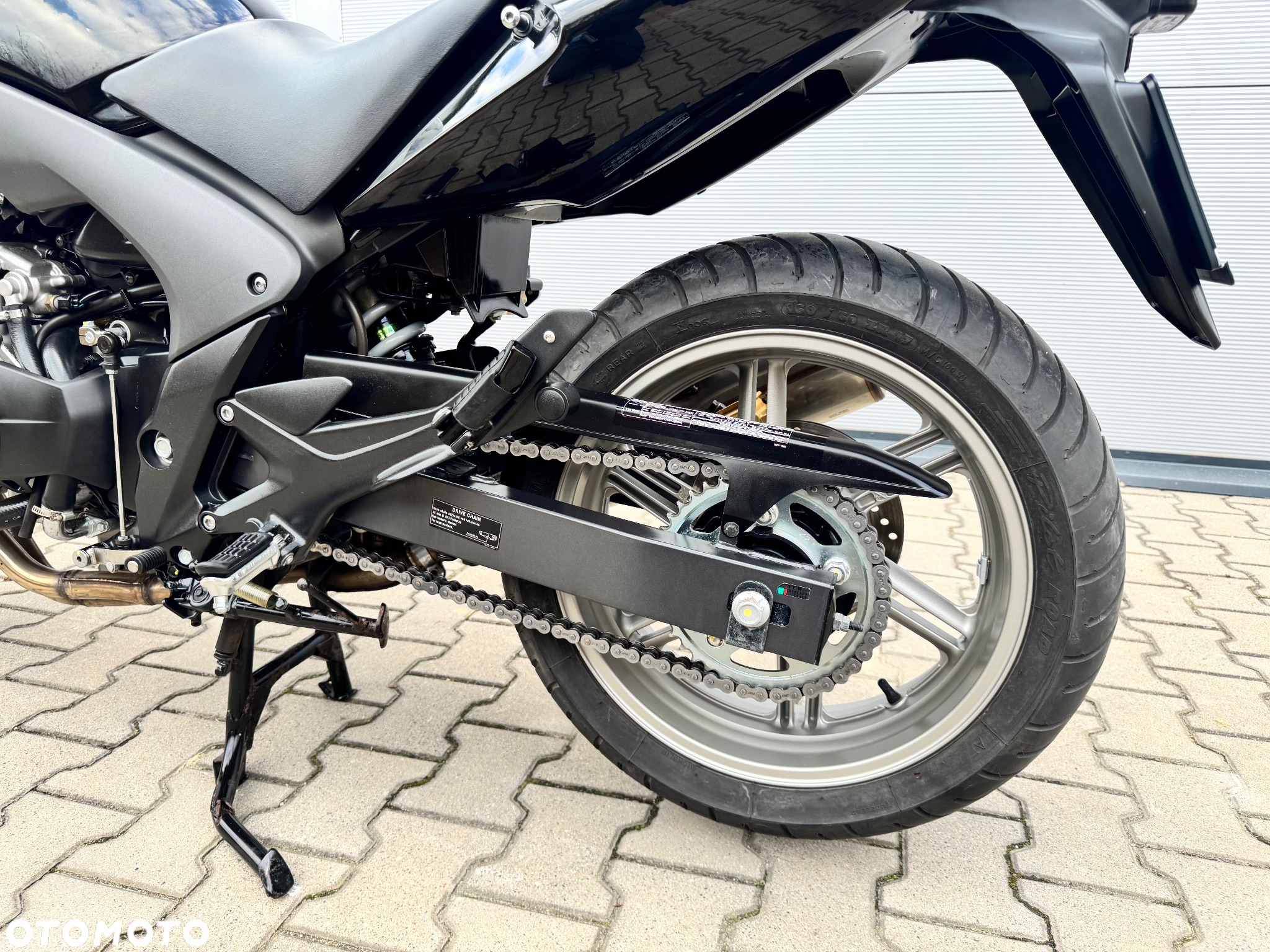 Honda CBF - 2