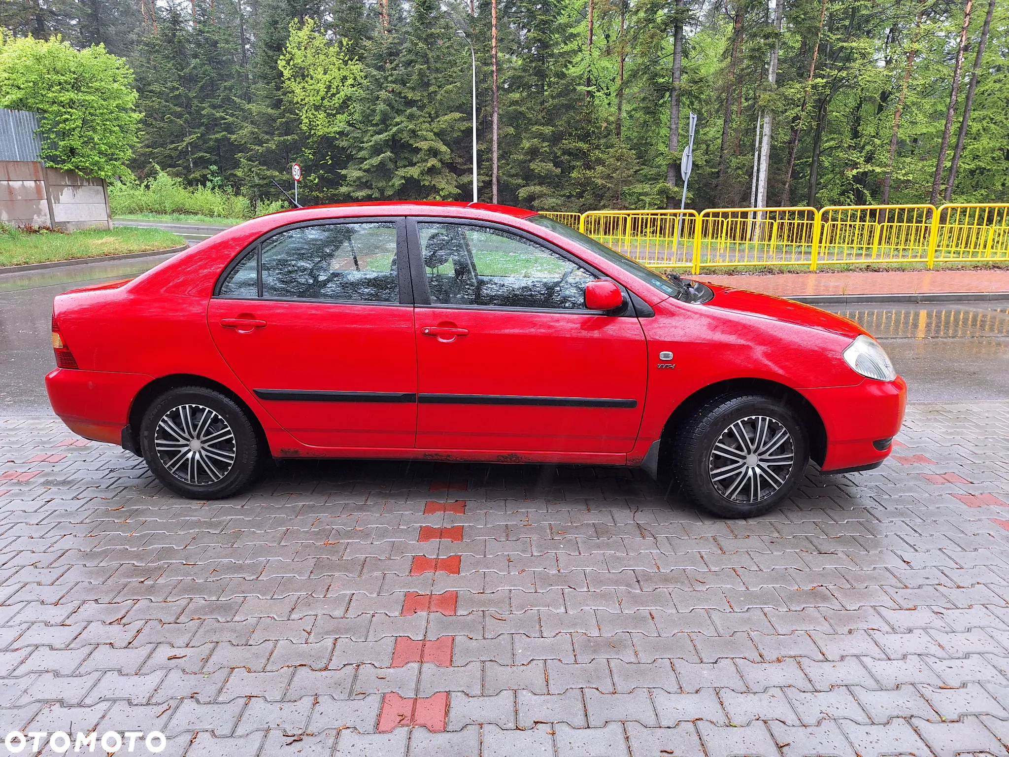 Toyota Corolla - 4
