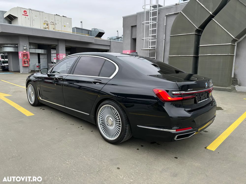 BMW Seria 7 745Le xDrive - 13