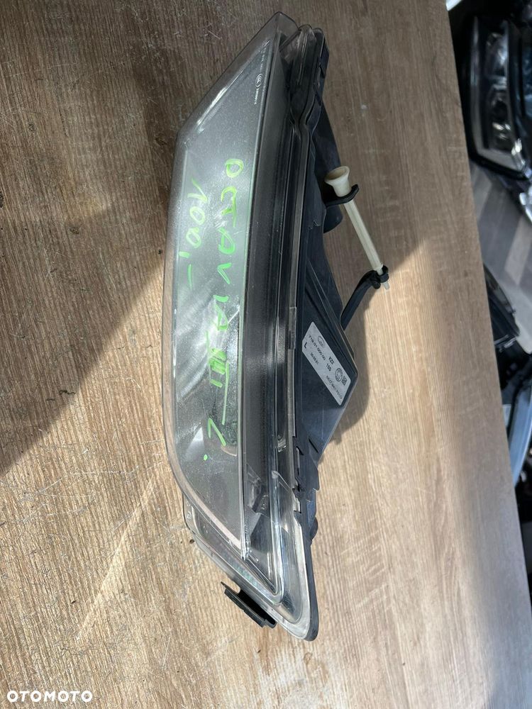 SKODA OCTAVIA III HALOGEN LEWY PRZÓD EUROPA
