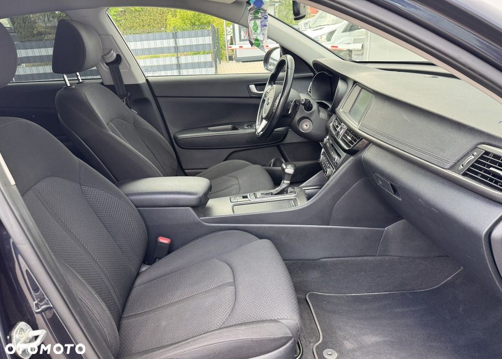Kia Optima 1.7 CRDI M DCT - 17