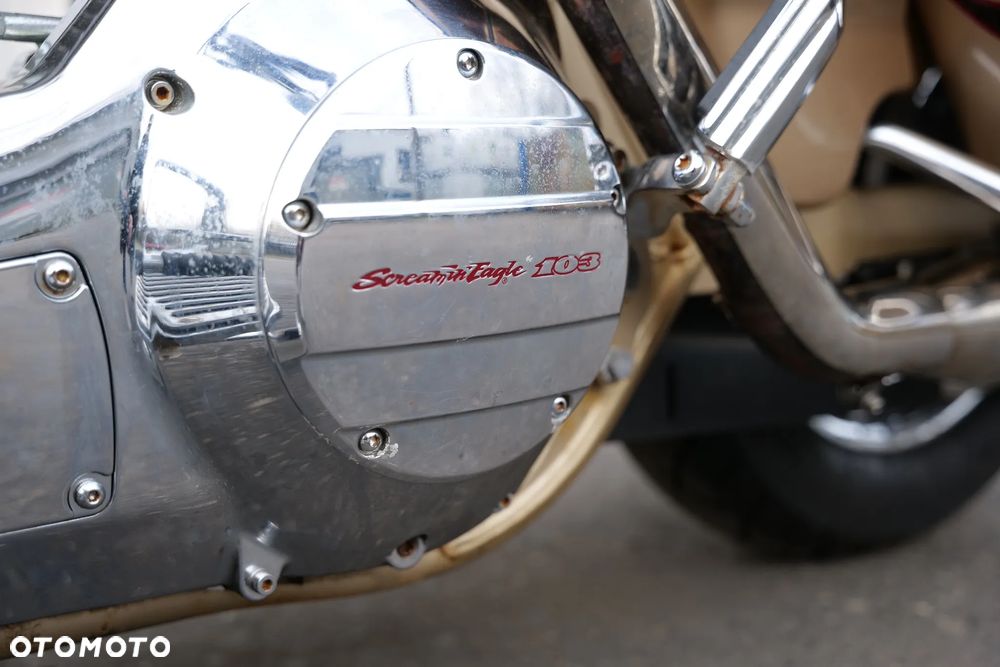 Harley-Davidson Touring Road King - 21