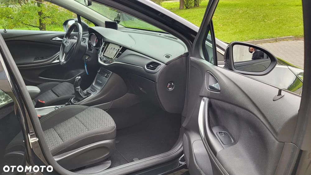 Opel Astra 1.6 D Start/Stop Business - 19