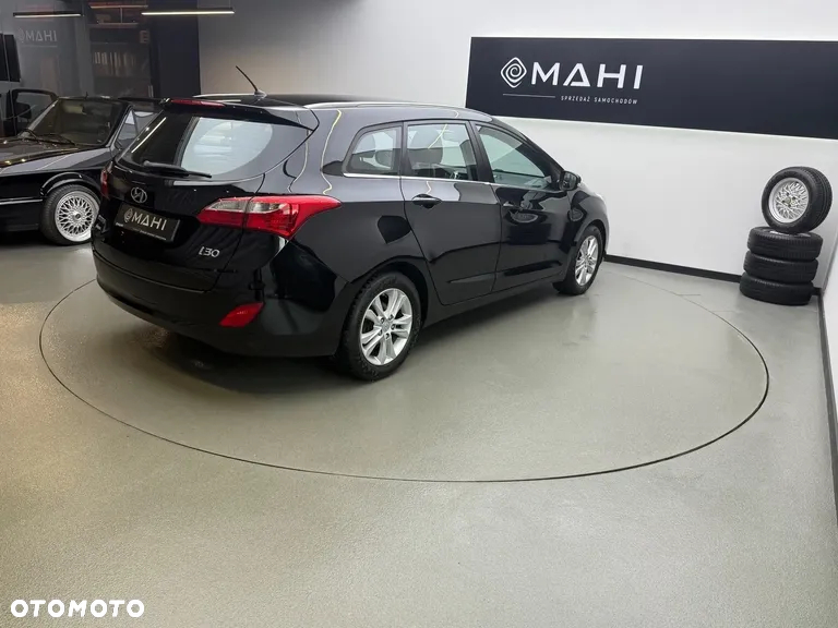 Hyundai i30 1.6 CRDI Trend - 12