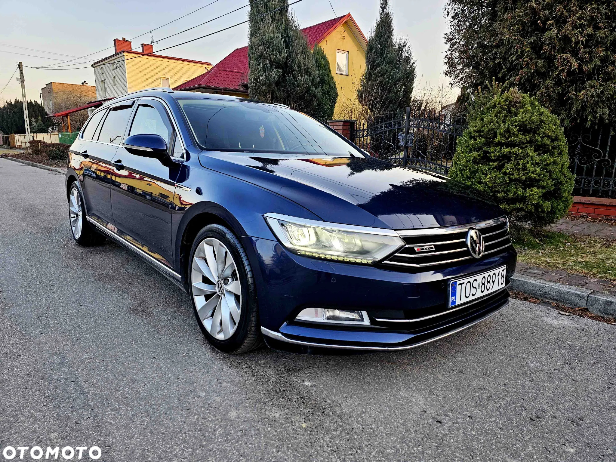Volkswagen Passat Variant 2.0 TDI SCR 4Motion DSG Highline - 9