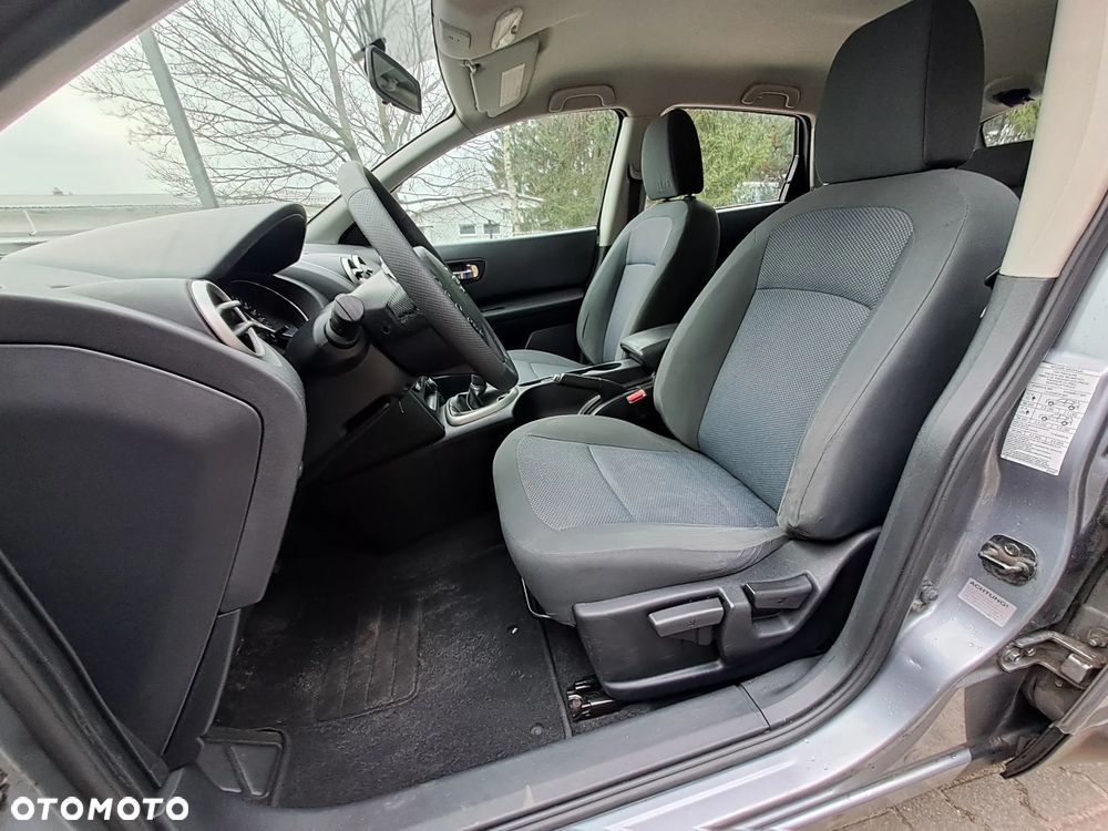 Nissan Qashqai - 13