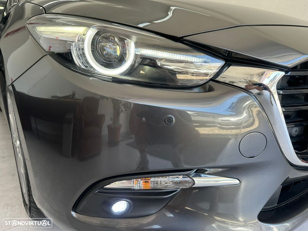 Mazda 3 Hatchback 1.5 Sky-D Excellence Navi - 35