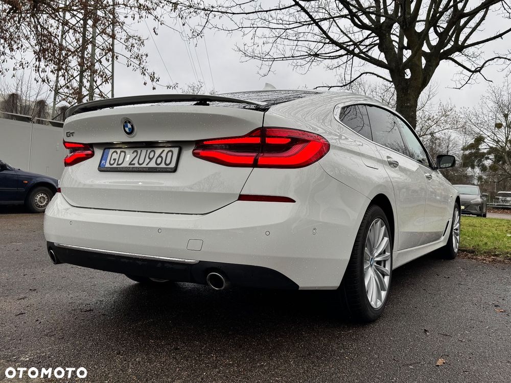 BMW 6GT - 5