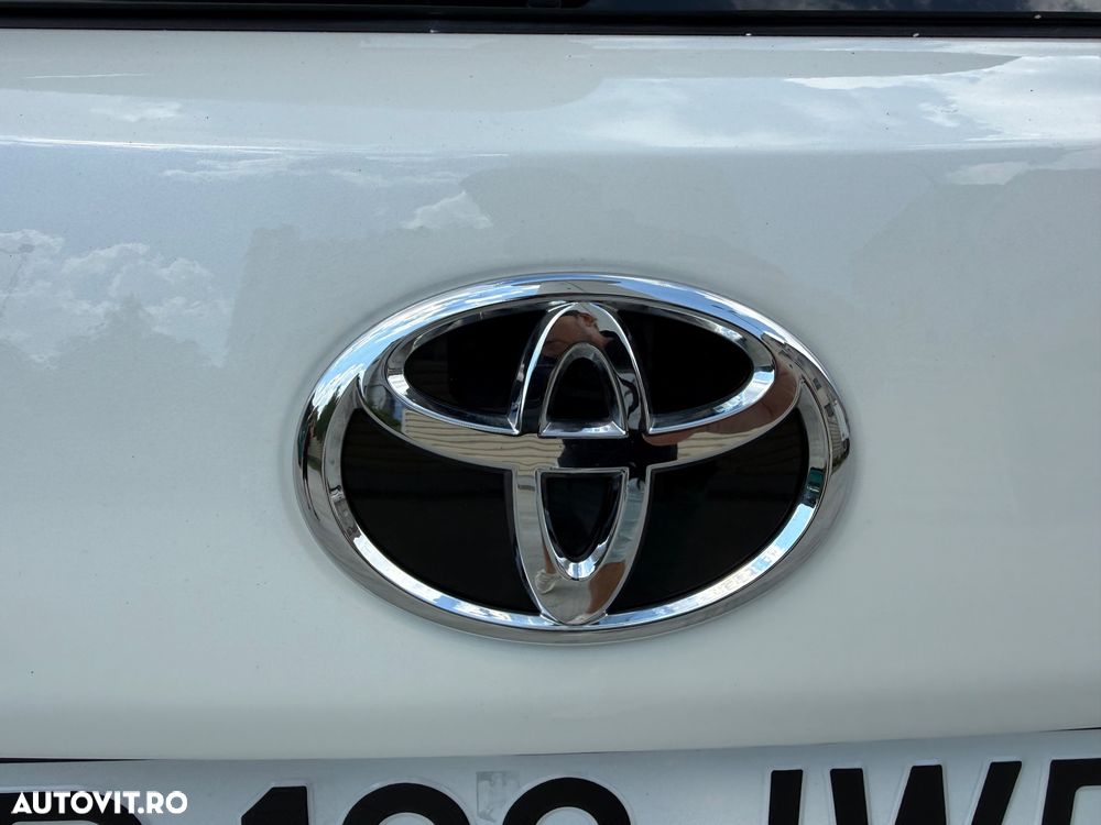 Toyota Corolla - 21
