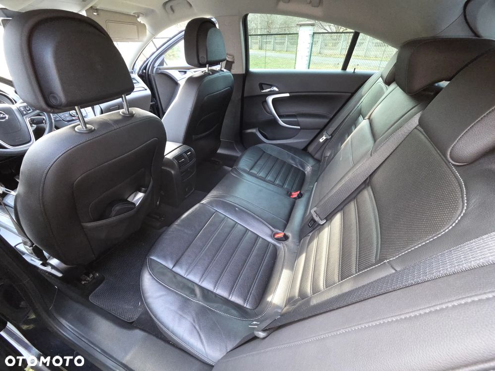 Opel Insignia 2.0 T Cosmo - 12