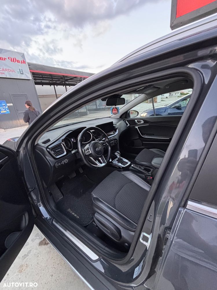 Kia XCeed 1.6 DSL MHEV HP 7DCT Style+ - 11