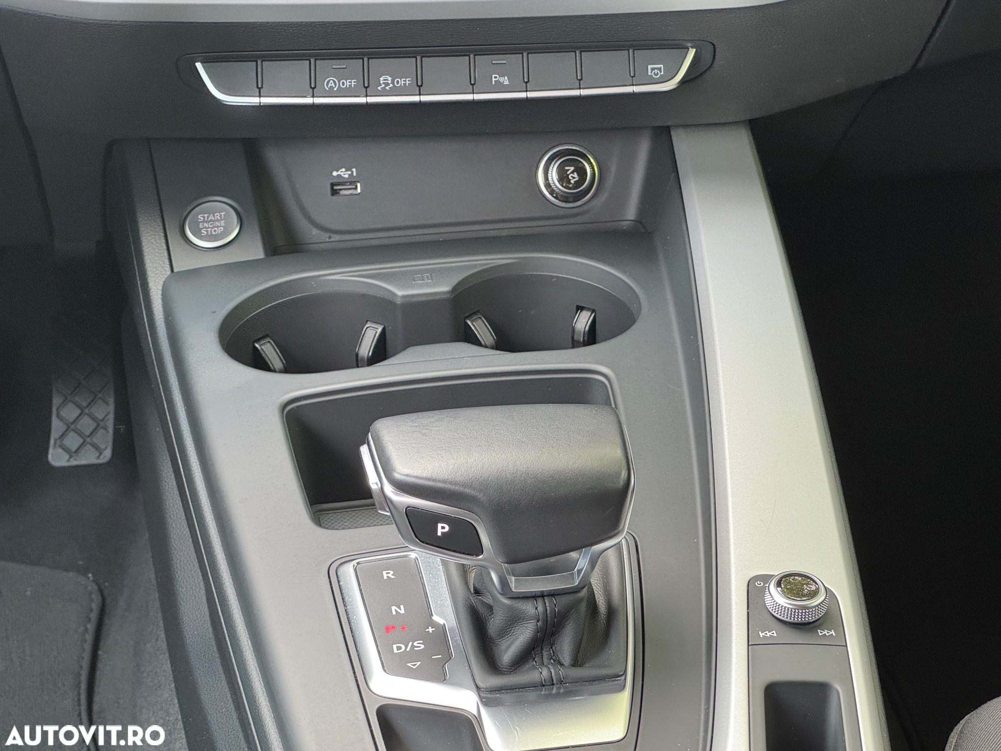 Audi A4 Avant 35 TDI S tronic - 12
