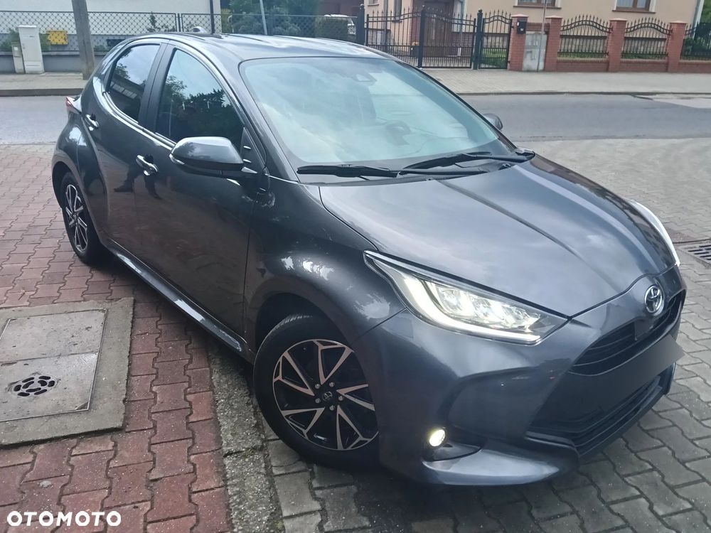 Toyota Yaris 1.0 Premium - 14