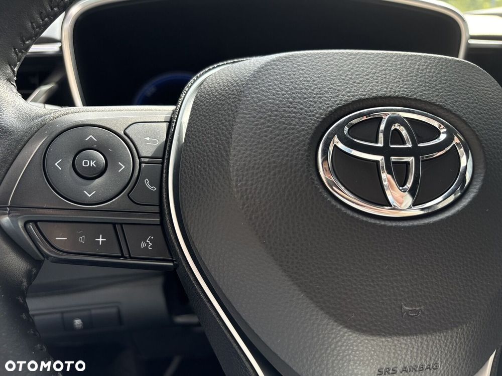 Toyota Corolla - 13