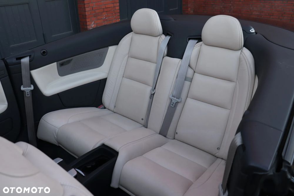 Volvo C70 2.4D5 Summum - 34