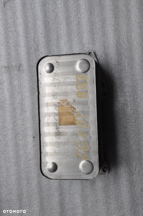 CHŁODNICA CHŁODNICZKA OLEJU FENDT 939 936