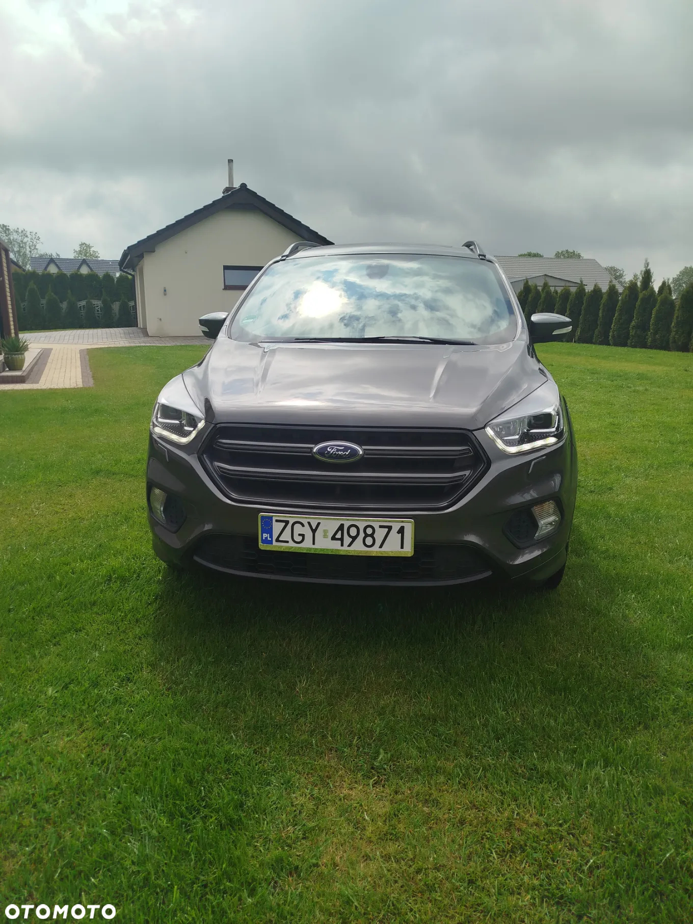Ford Kuga 1.5 EcoBoost 4x4 ST-Line - 2