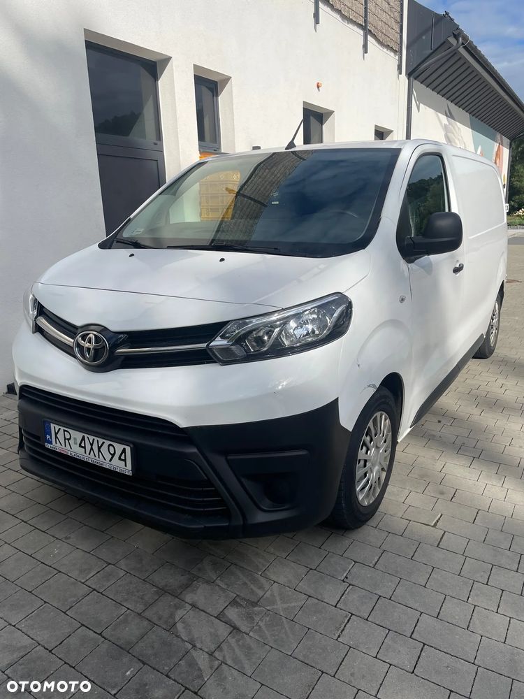 Toyota Proace - 1