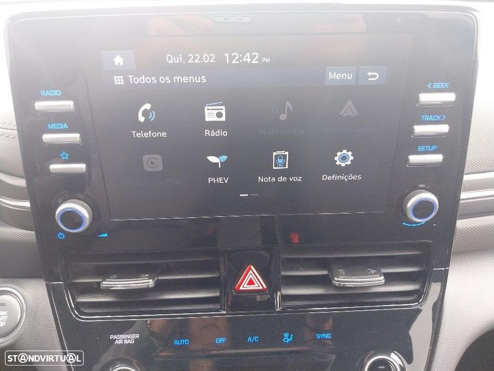 Hyundai Ioniq 1.6 GDI PHEV - 17