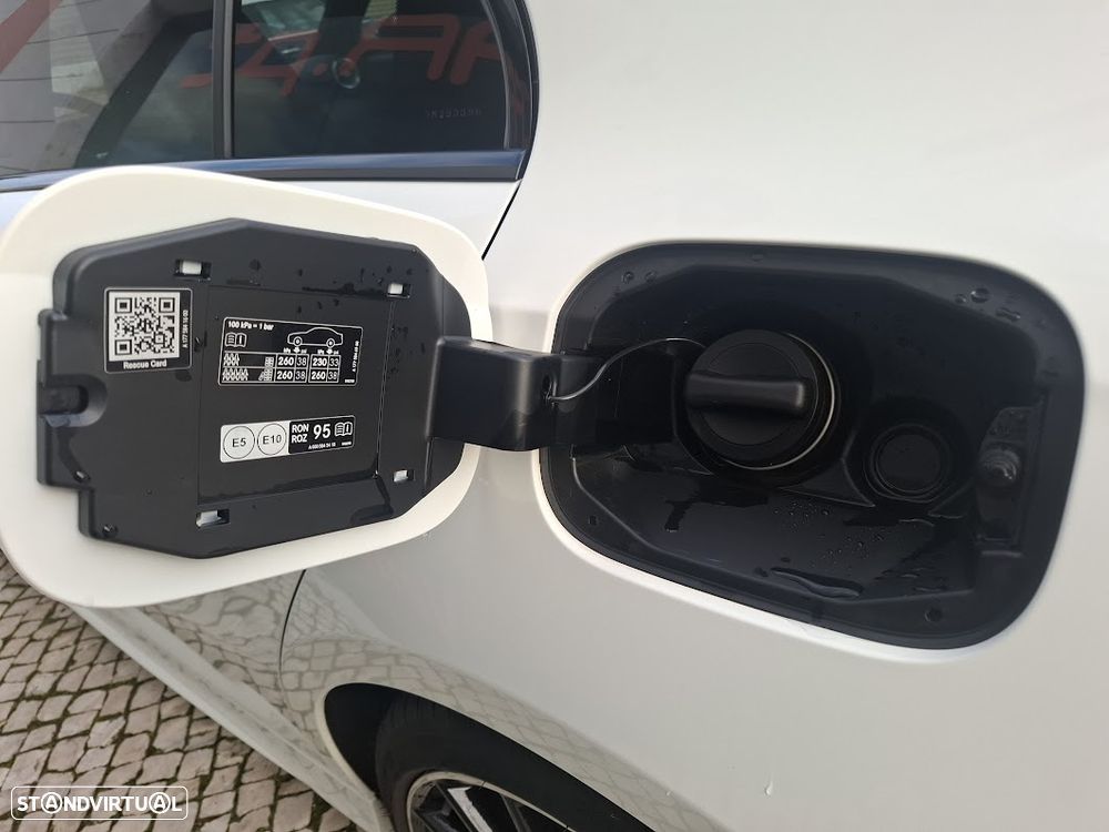 Mercedes-Benz A 200 7G-DCT AMG Line - 54