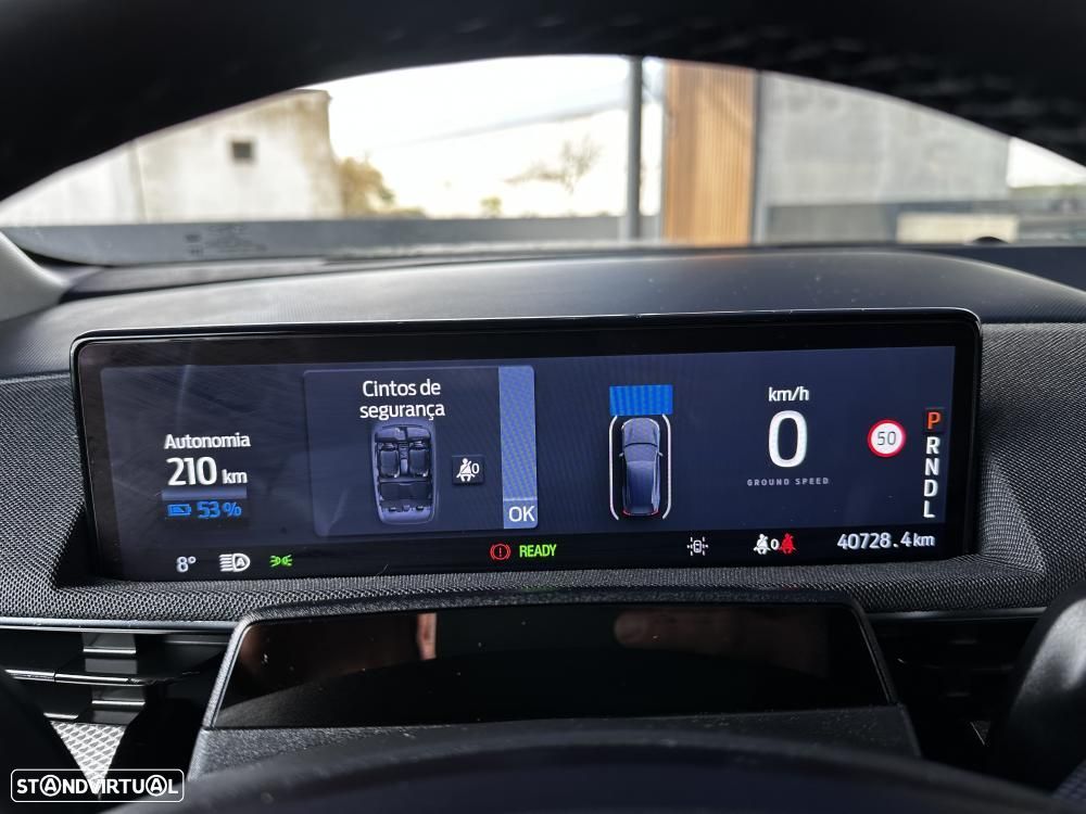 Ford Mustang Mach-E Standard - 26