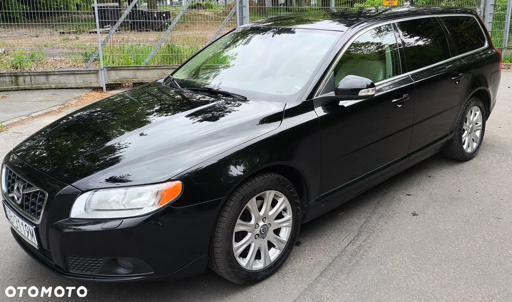 Volvo V70 D3 Momentum - 3