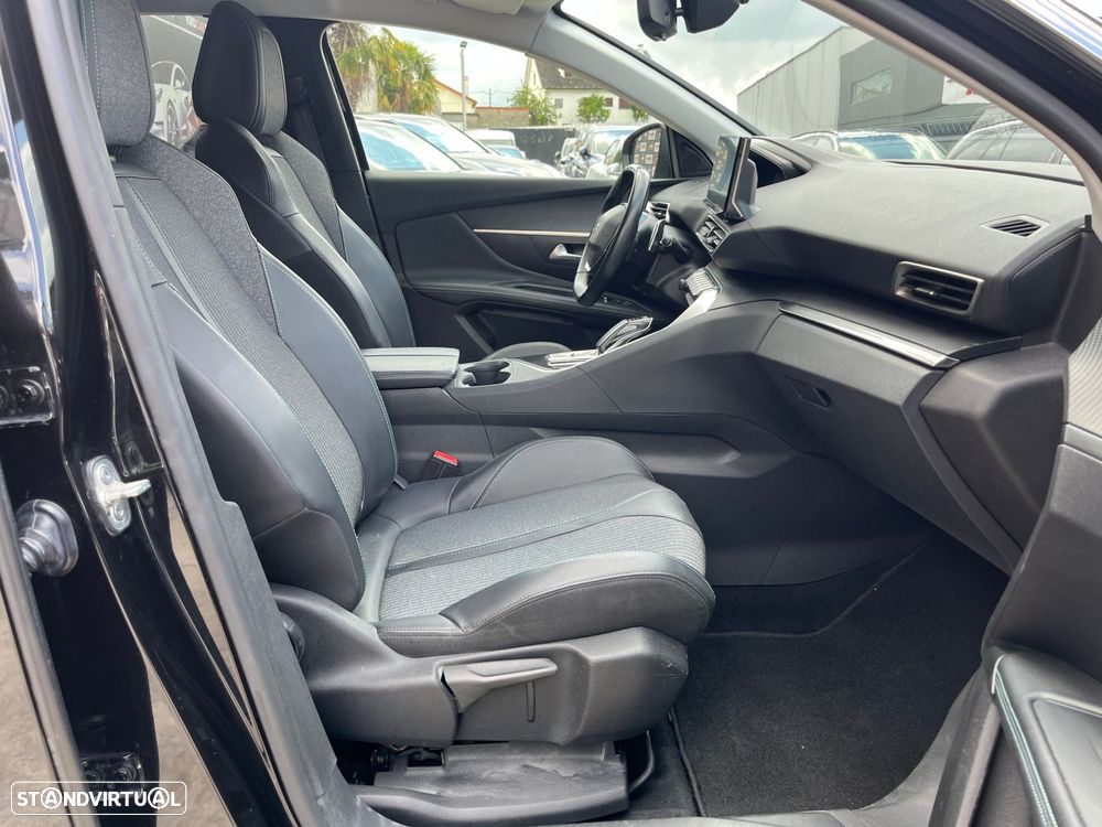 Peugeot 3008 225 e-EAT8 Allure - 49