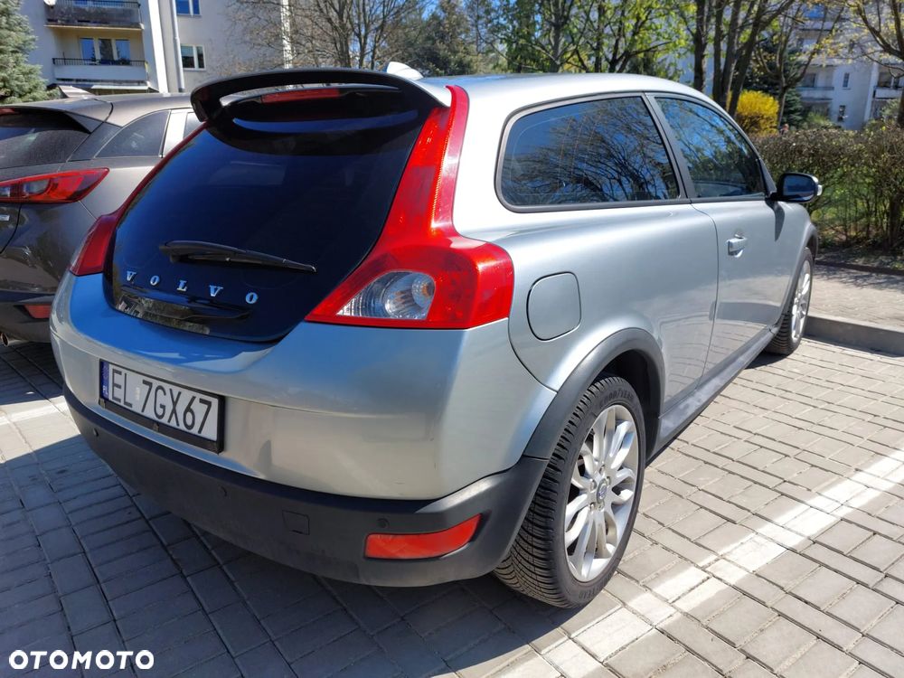 Volvo C30 1.6D Momentum - 4