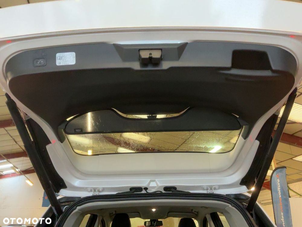 Ford Kuga 2.0 EcoBlue Hybrid VIGNALE - 12