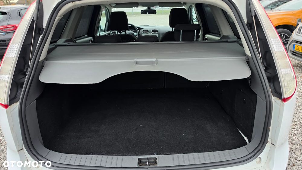 Ford Focus 1.6 FX / Amber X - 17