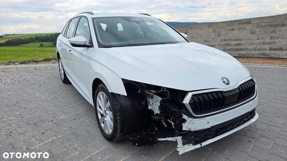 Skoda Octavia 2.0 TDI Ambition DSG - 3