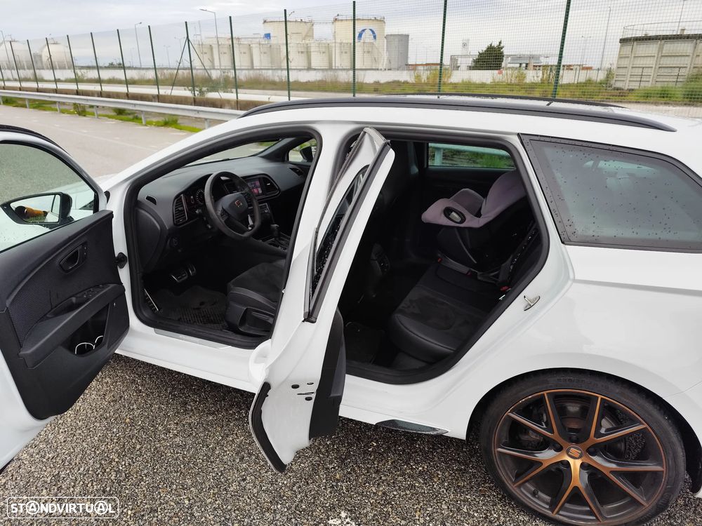 SEAT Leon ST 2.0 TSI Cupra 4Drive DSG S/S - 18