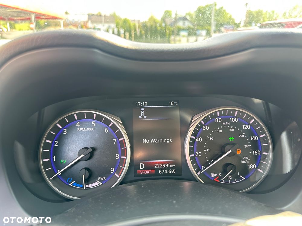 Infiniti Q50 Q50S Hybrid Sport Tech AWD - 11