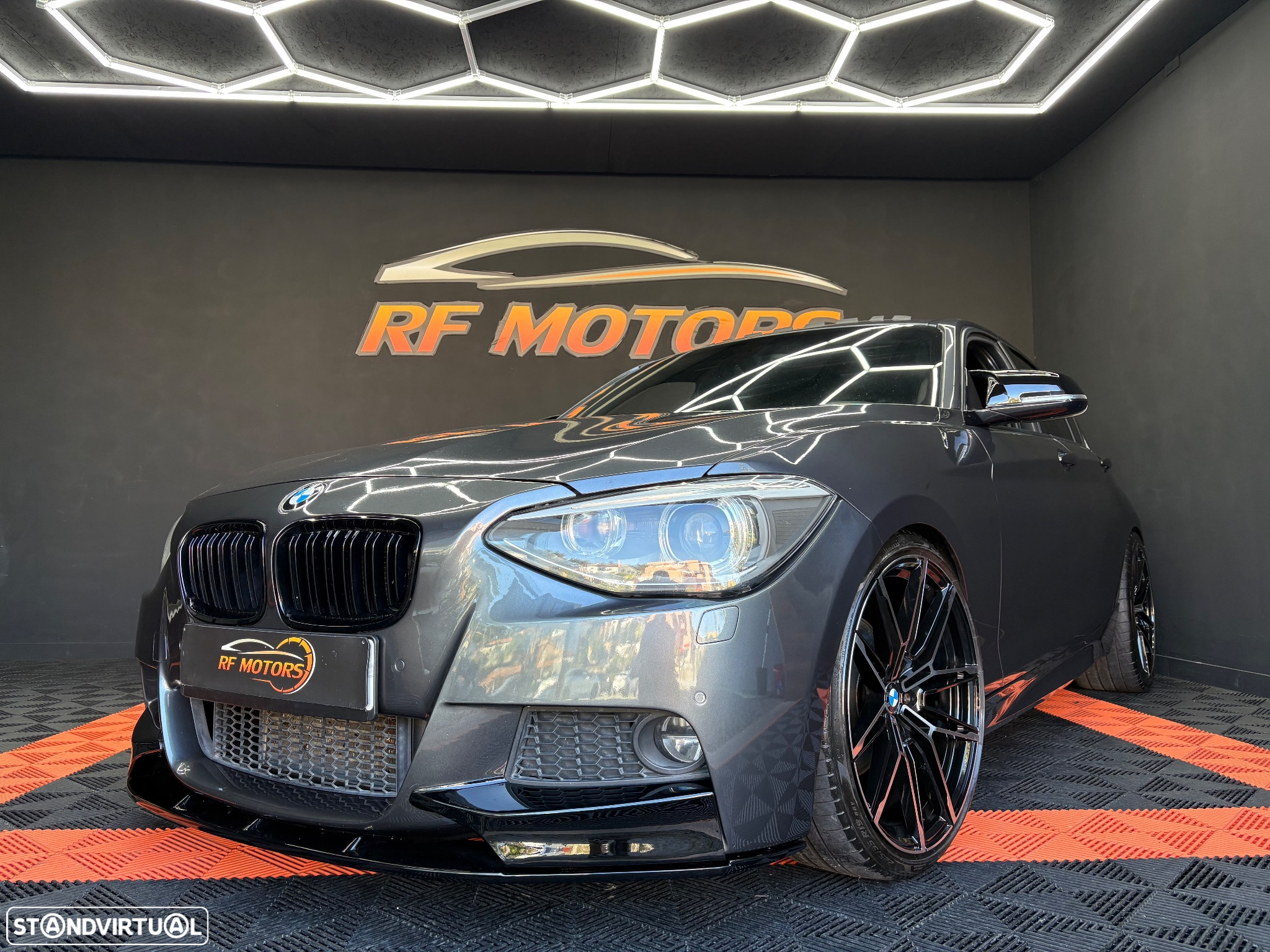 BMW 120 d Pack M - 19